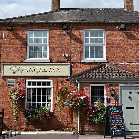 Angel Inn Misson المظهر الخارجي الصورة